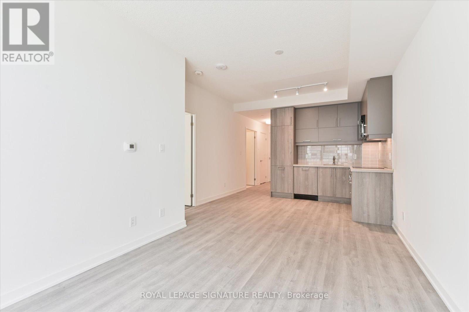 C315 - 38 Simcoe Promenade, Markham, Ontario  L6G 1B3 - Photo 10 - N12778836