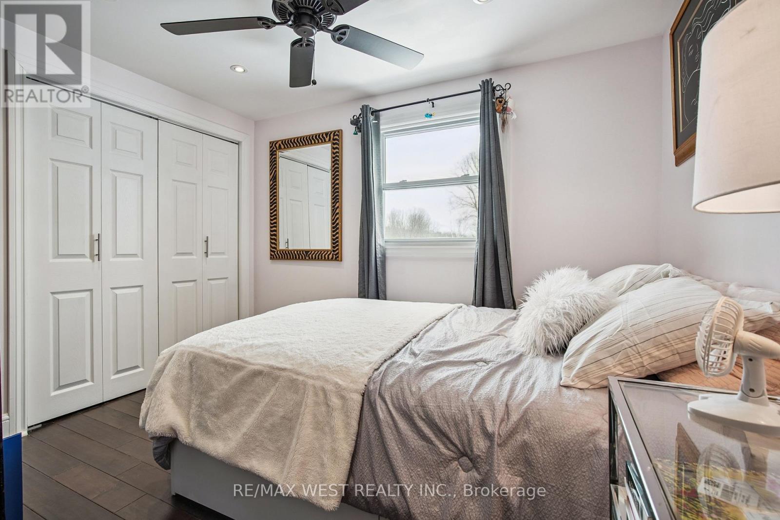 30 Quiet Heights Lane, Georgina, Ontario  L4P 3C8 - Photo 10 - N12778860