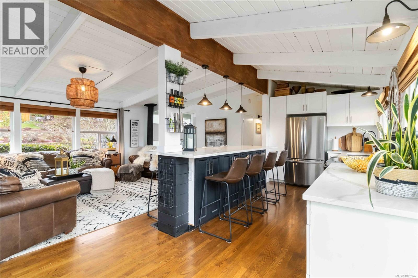 580 Baker St, Saanich, British Columbia  V8Z 2H5 - Photo 14 - 1025547