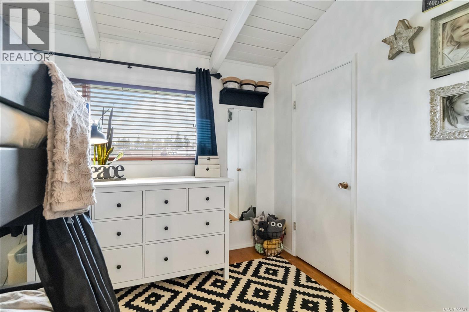 580 Baker St, Saanich, British Columbia  V8Z 2H5 - Photo 25 - 1025547