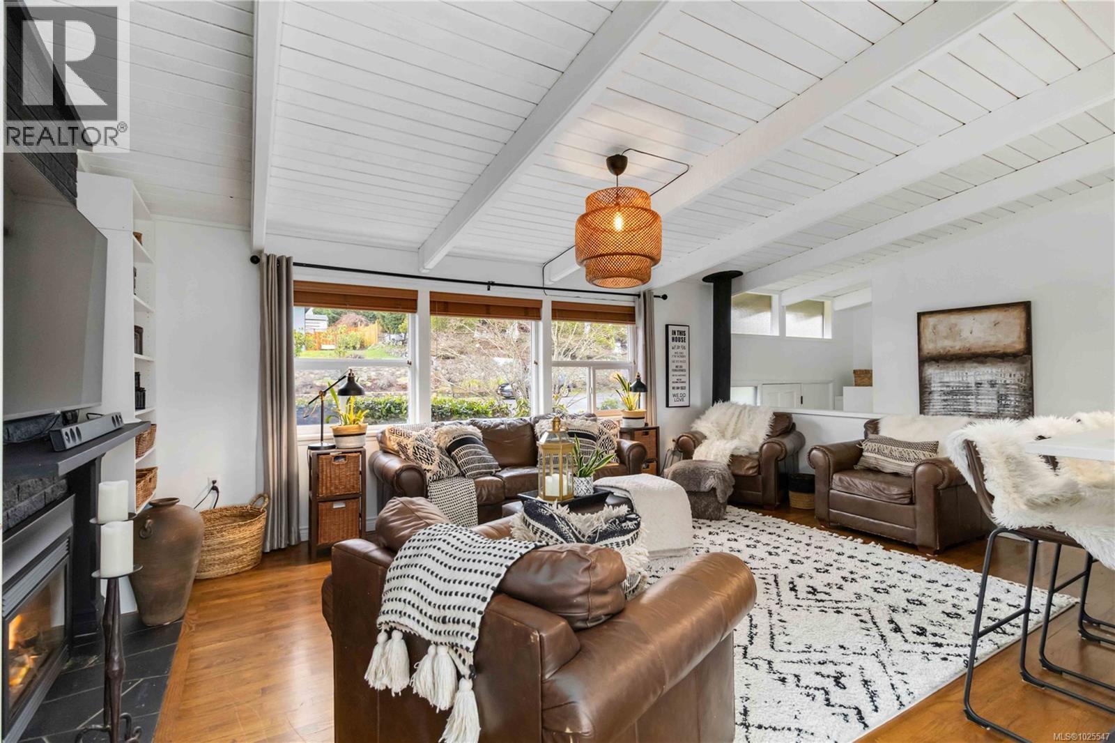 580 Baker St, Saanich, British Columbia  V8Z 2H5 - Photo 8 - 1025547