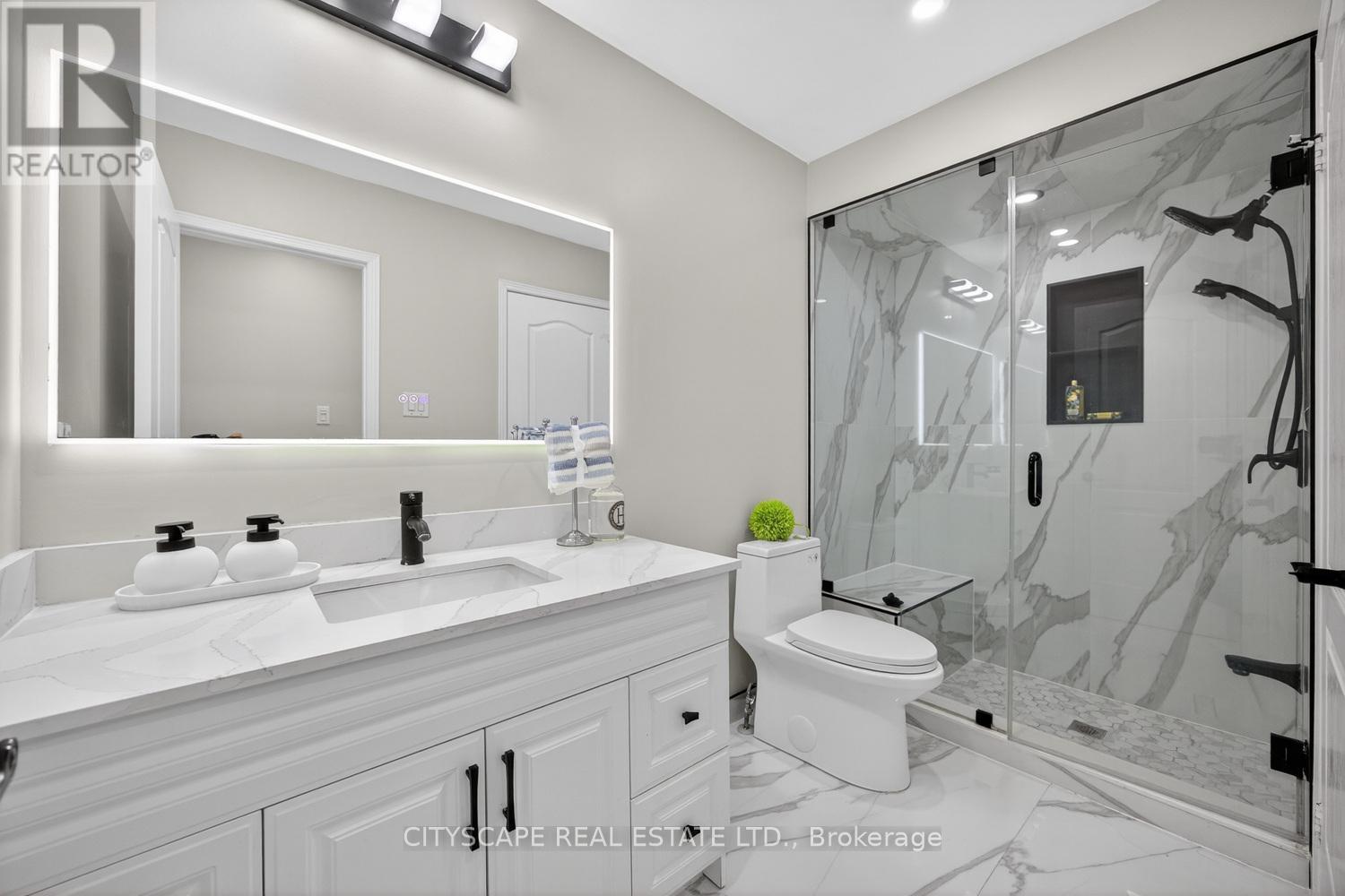 67 - 601 Shoreline Drive, Mississauga, Ontario  L5B 4K7 - Photo 17 - W12778758