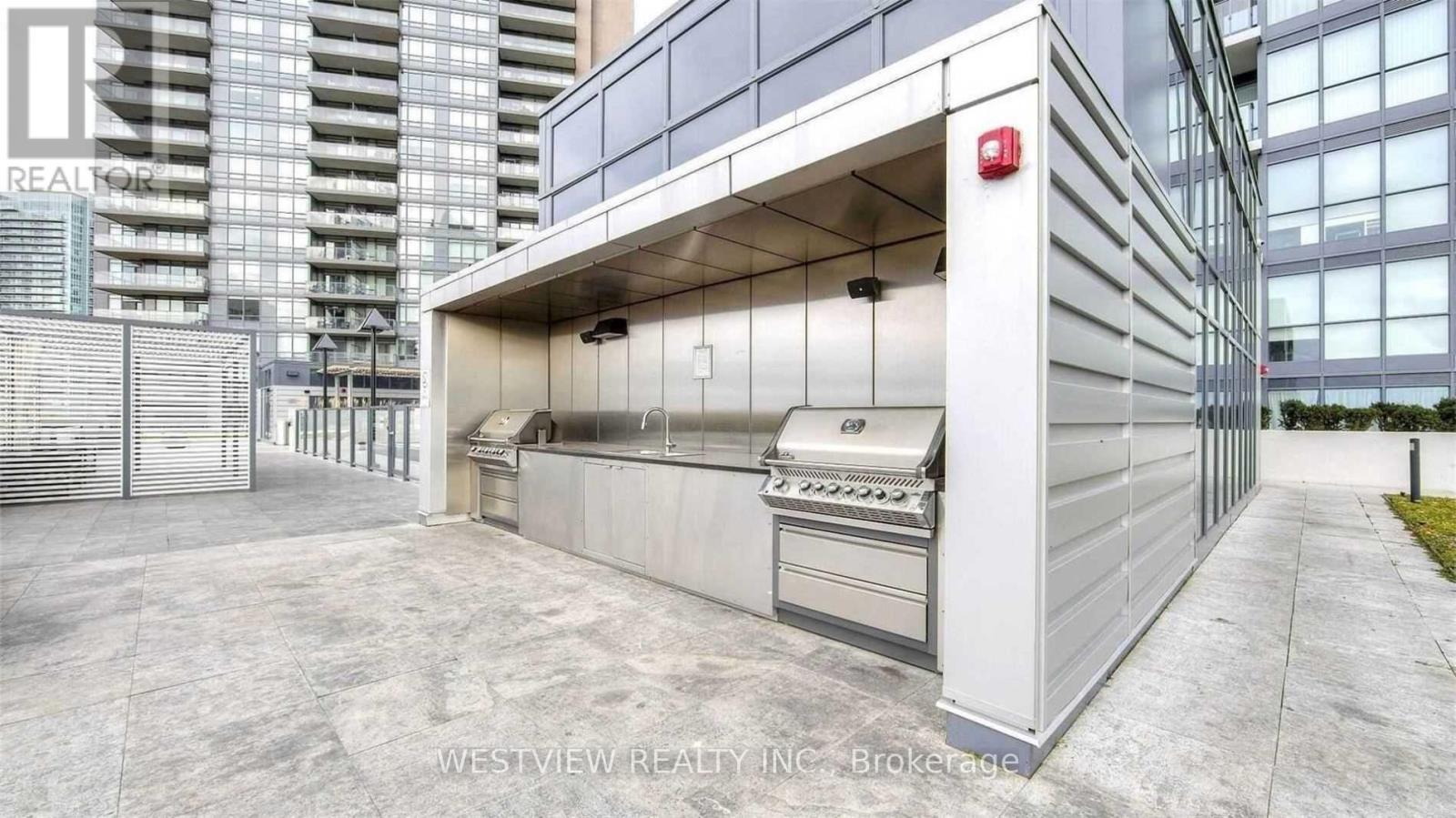 1002 - 10 Park Lawn Road, Toronto, Ontario  M8V 0H9 - Photo 16 - W12778798