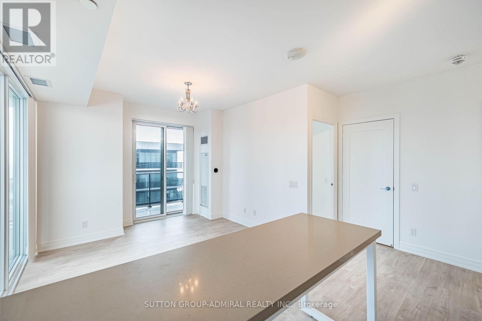 1704 - 70 Annie Craig Drive, Toronto, Ontario  M8V 0G2 - Photo 13 - W12778812