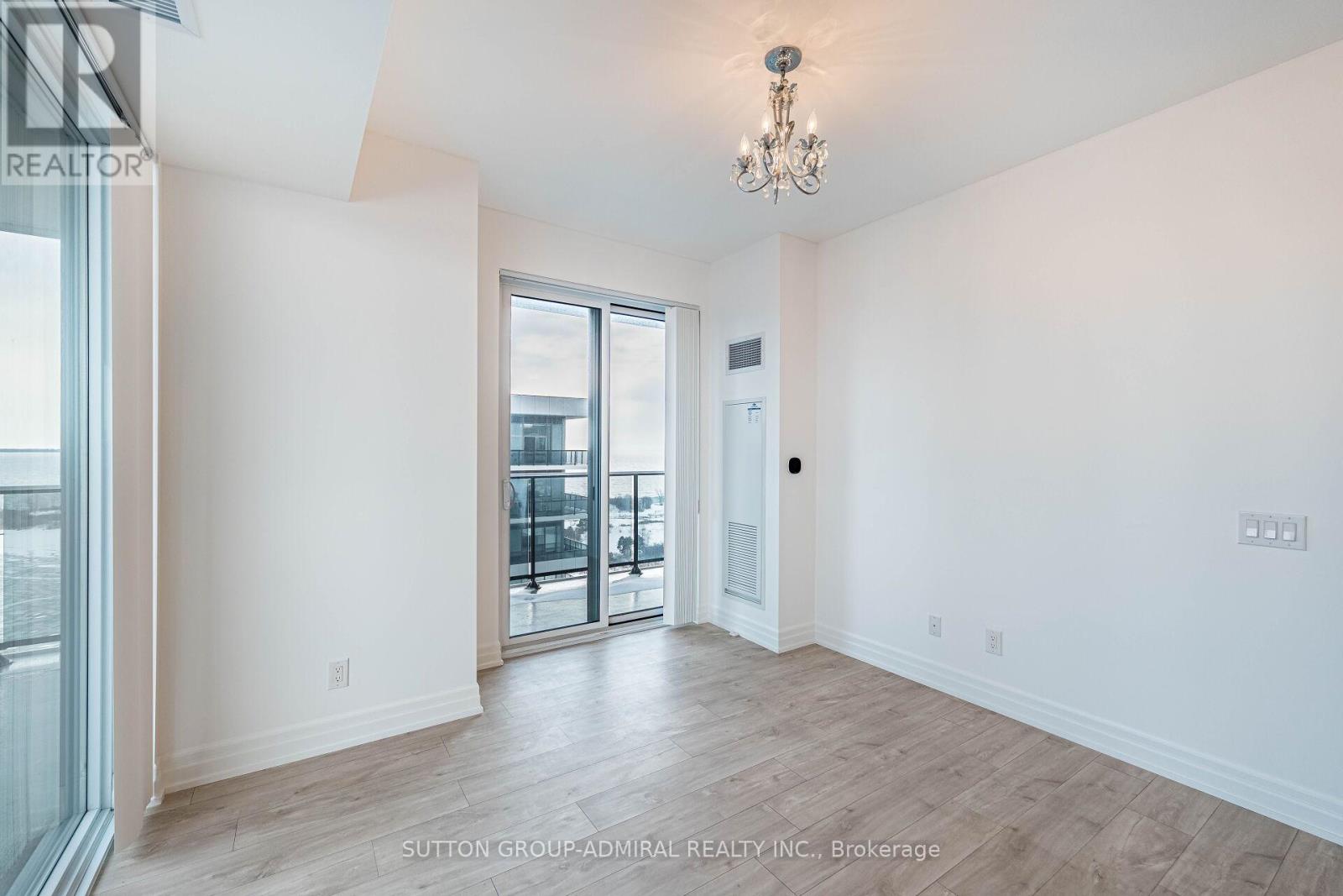 1704 - 70 Annie Craig Drive, Toronto, Ontario  M8V 0G2 - Photo 15 - W12778812