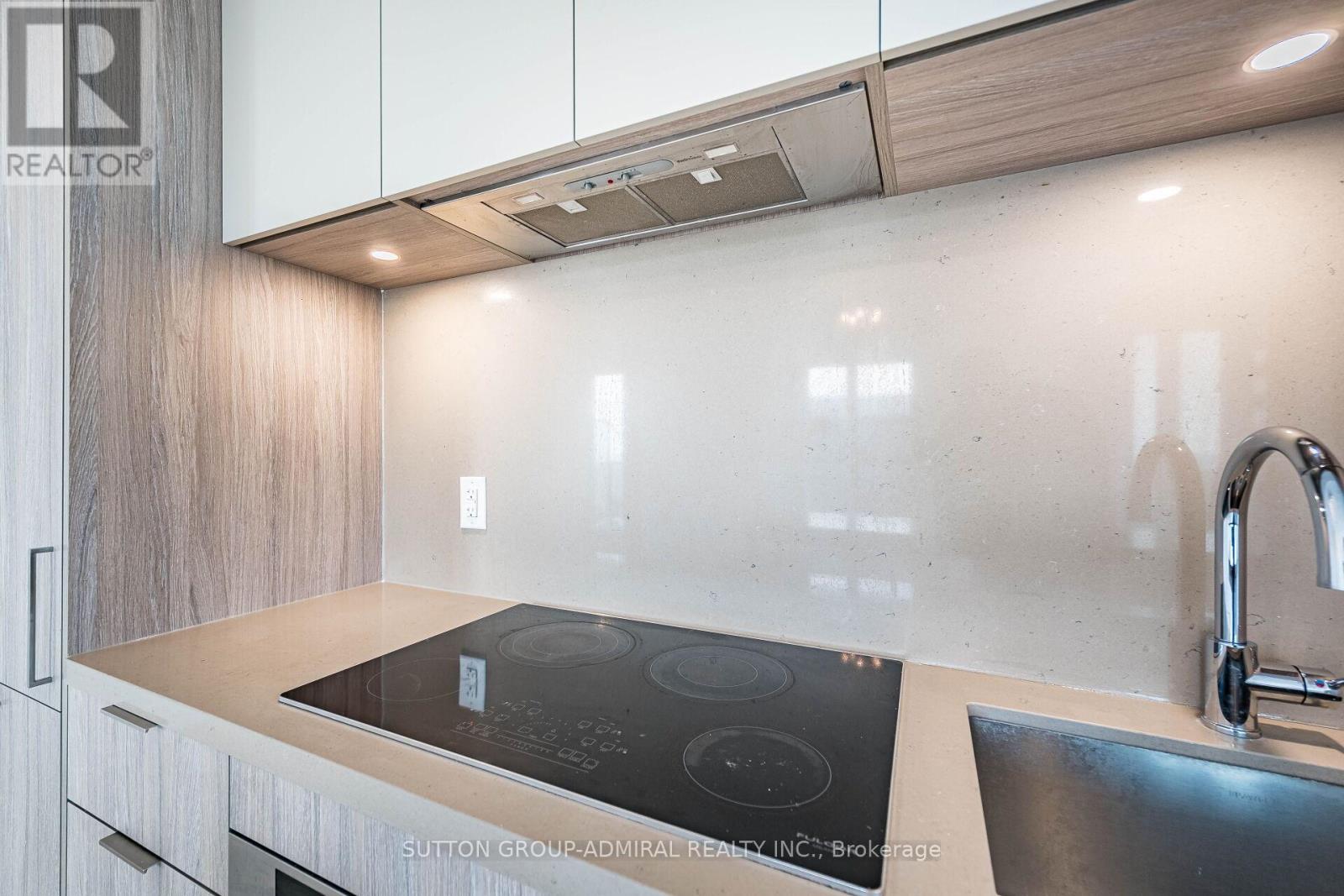 1704 - 70 Annie Craig Drive, Toronto, Ontario  M8V 0G2 - Photo 23 - W12778812