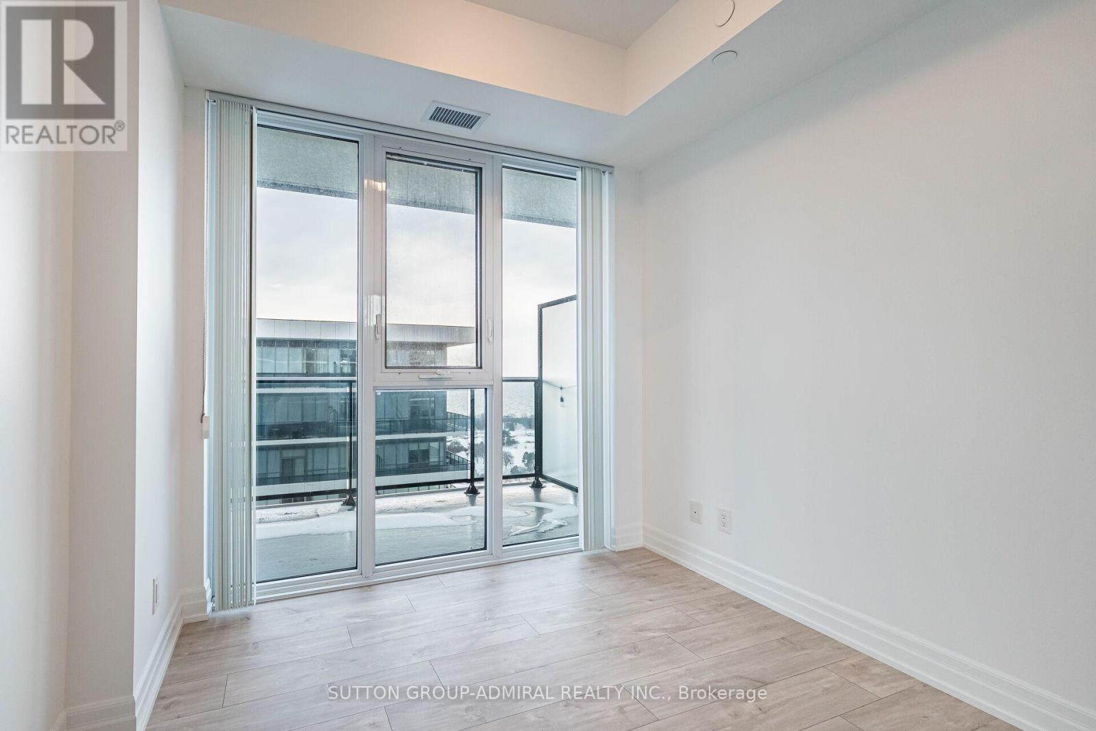 1704 - 70 Annie Craig Drive, Toronto, Ontario  M8V 0G2 - Photo 25 - W12778812