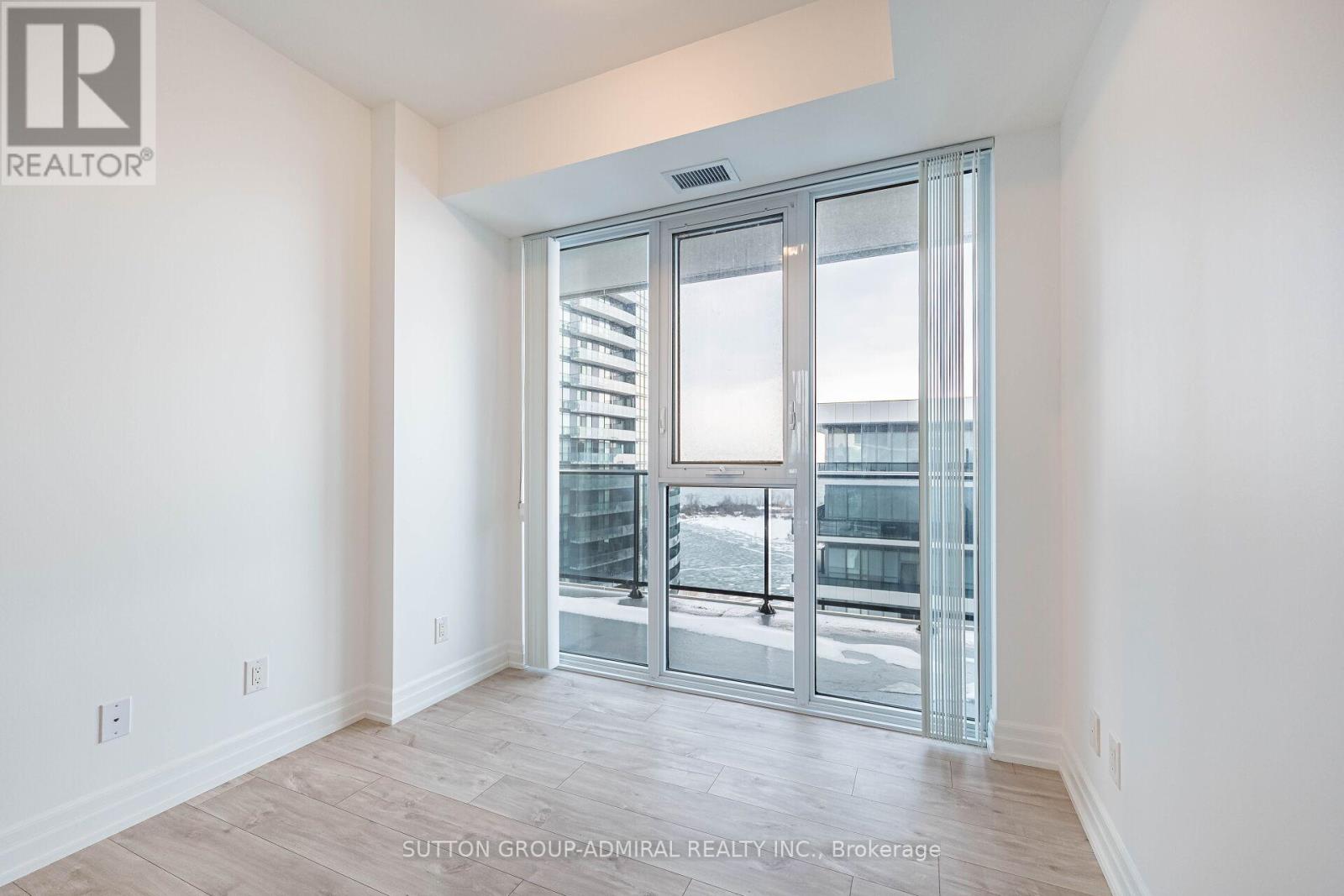 1704 - 70 Annie Craig Drive, Toronto, Ontario  M8V 0G2 - Photo 26 - W12778812