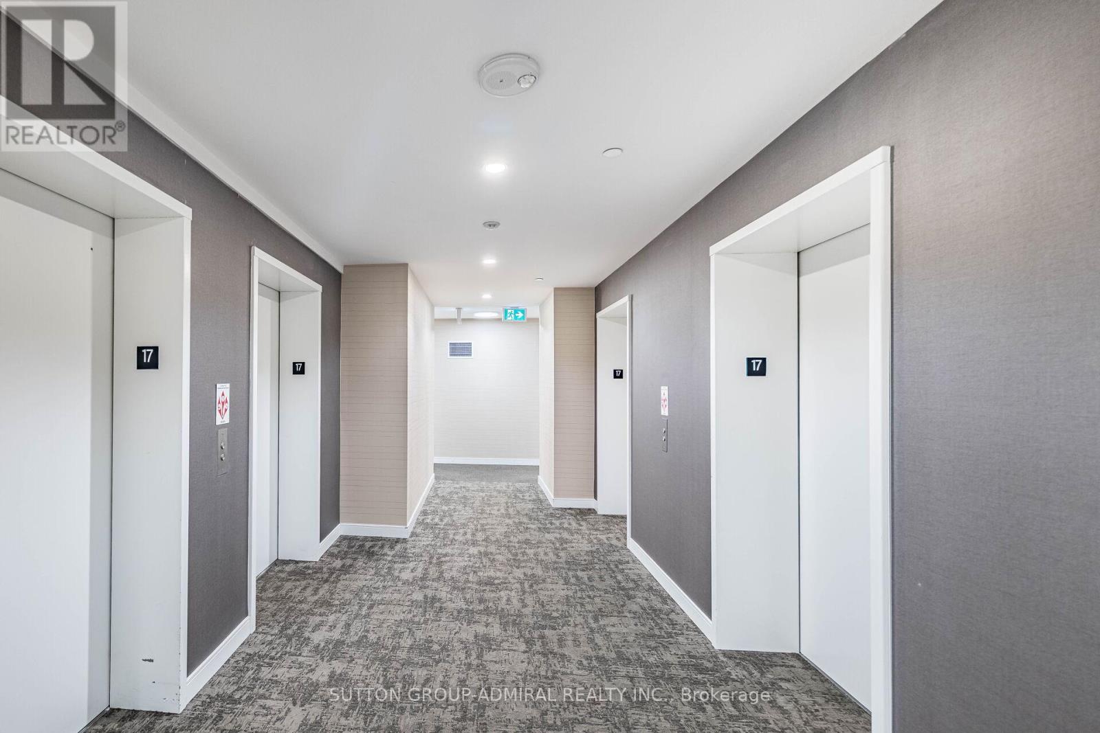 1704 - 70 Annie Craig Drive, Toronto, Ontario  M8V 0G2 - Photo 4 - W12778812