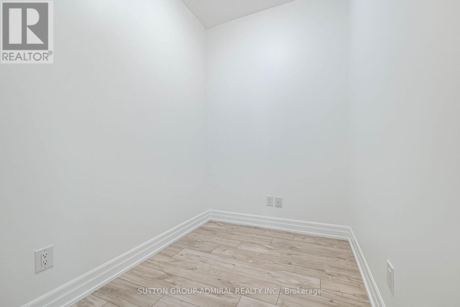 1704 - 70 Annie Craig Drive, Toronto, Ontario  M8V 0G2 - Photo 8 - W12778812