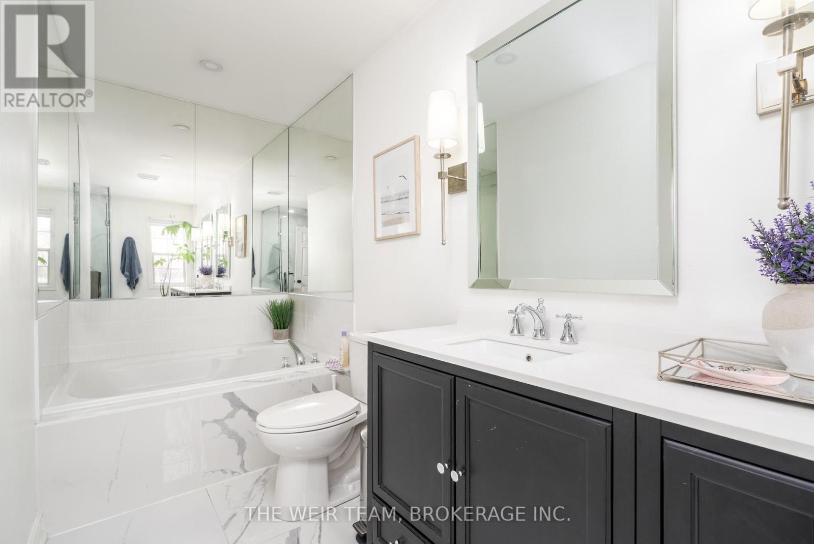 63 Roxton Road, Oakville, Ontario  L6H 6V3 - Photo 27 - W12778878