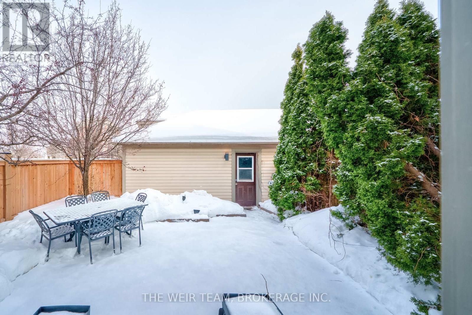 63 Roxton Road, Oakville, Ontario  L6H 6V3 - Photo 36 - W12778878