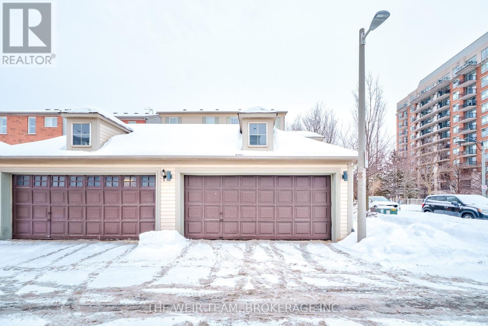 63 Roxton Road, Oakville, Ontario  L6H 6V3 - Photo 37 - W12778878