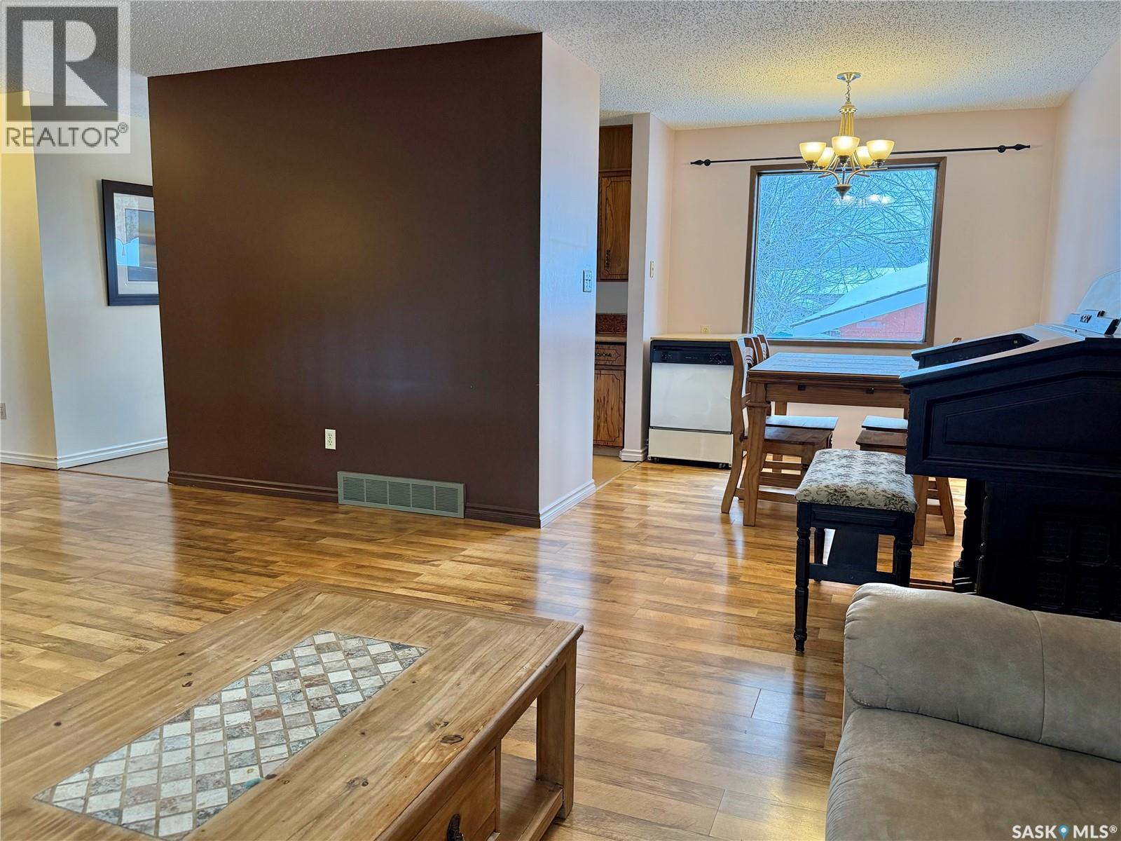 104 Elizabeth Street, Melfort, Saskatchewan  S0E 1A0 - Photo 15 - SK028326