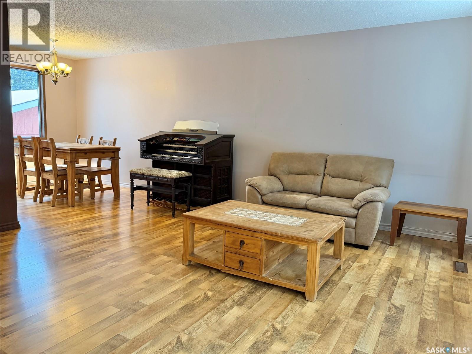 104 Elizabeth Street, Melfort, Saskatchewan  S0E 1A0 - Photo 16 - SK028326