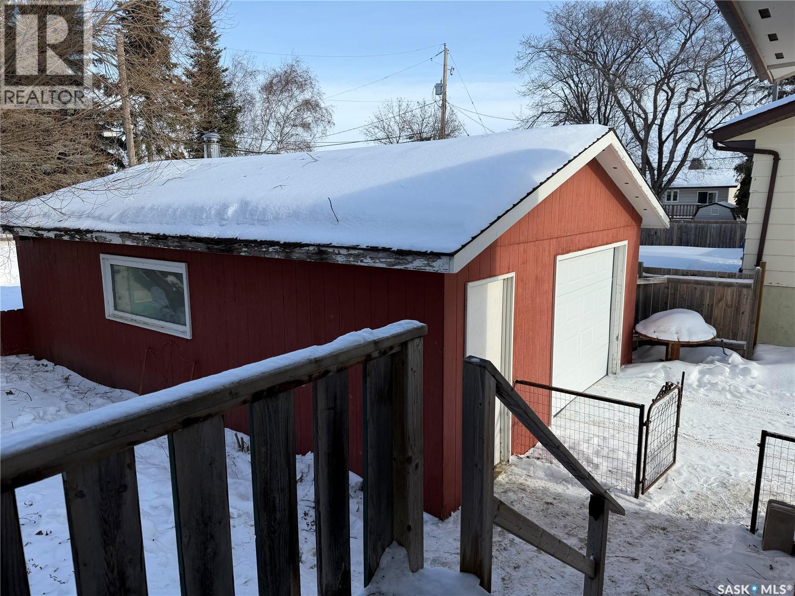 104 Elizabeth Street, Melfort, Saskatchewan  S0E 1A0 - Photo 3 - SK028326