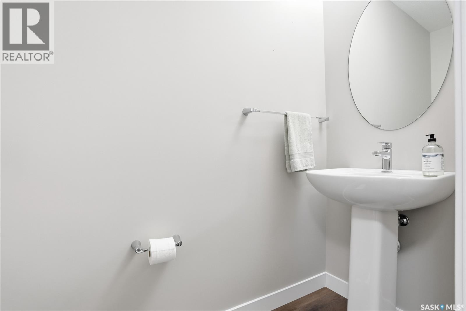 474 Schmeiser Bend, Saskatoon, Saskatchewan  S7V 1N6 - Photo 5 - SK028303