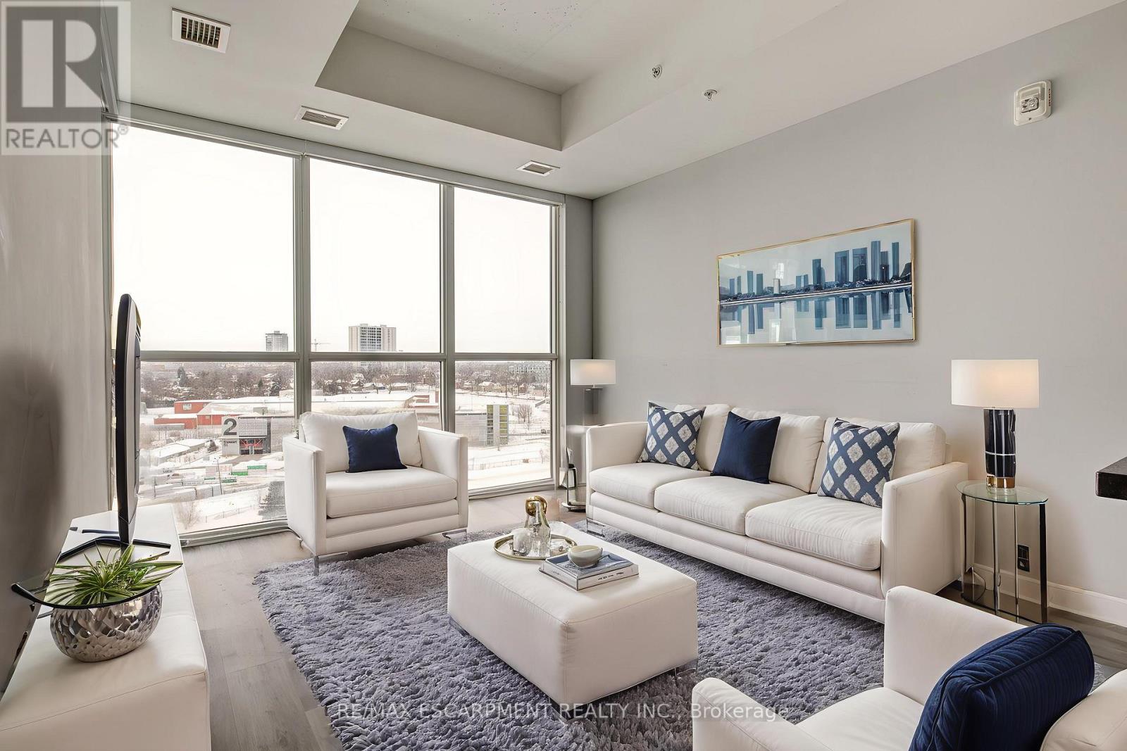 1309 - 108 Garment Street, Kitchener, Ontario  N2G 0E2 - Photo 1 - X12778790