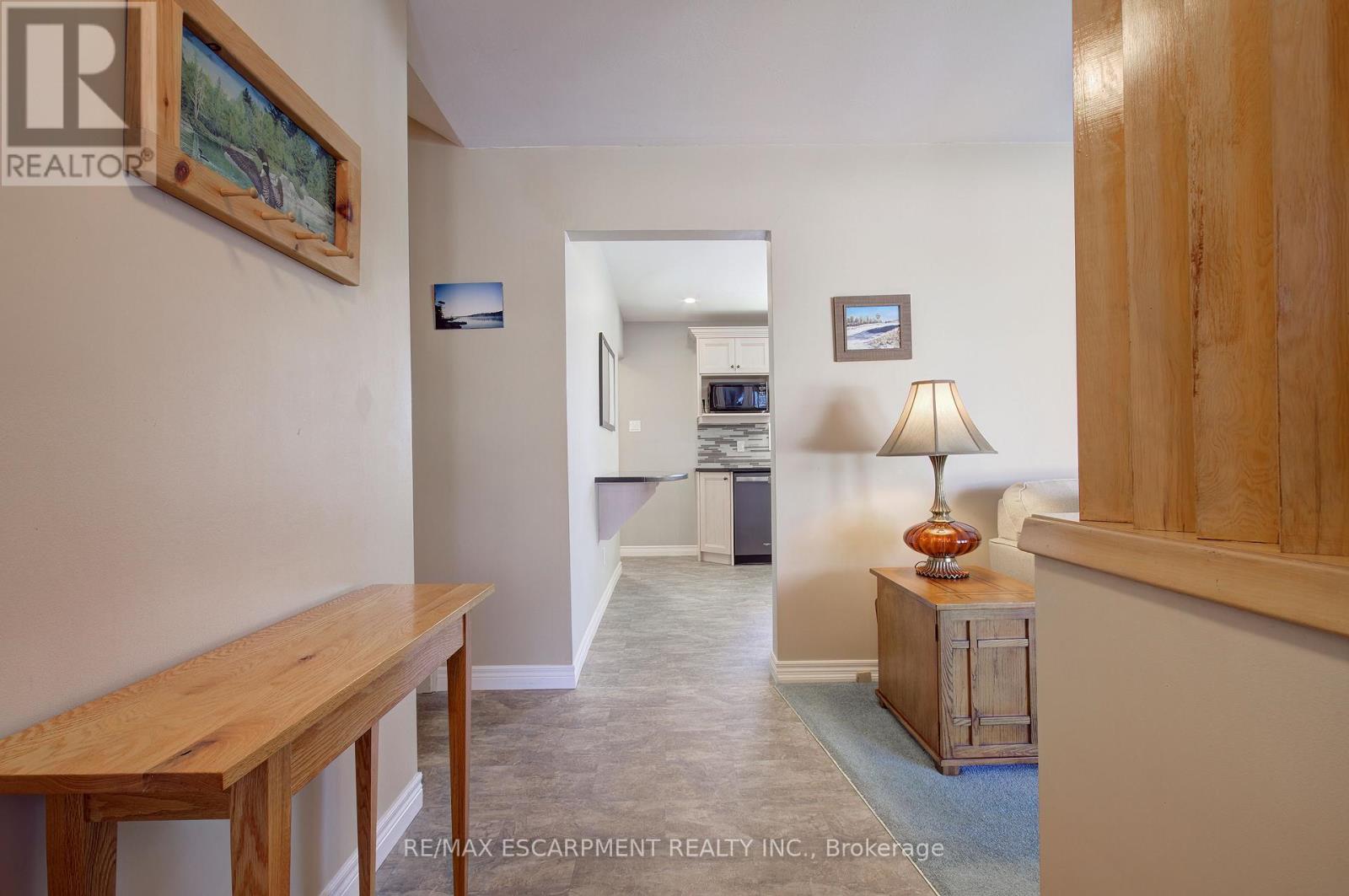 8 Jeanette Street, Hamilton, Ontario  L8V 2N3 - Photo 18 - X12778834