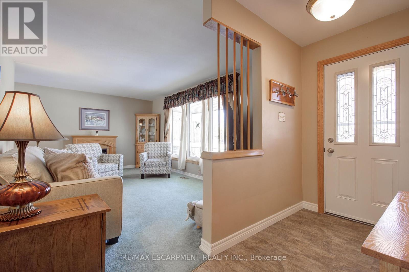 8 Jeanette Street, Hamilton, Ontario  L8V 2N3 - Photo 6 - X12778834