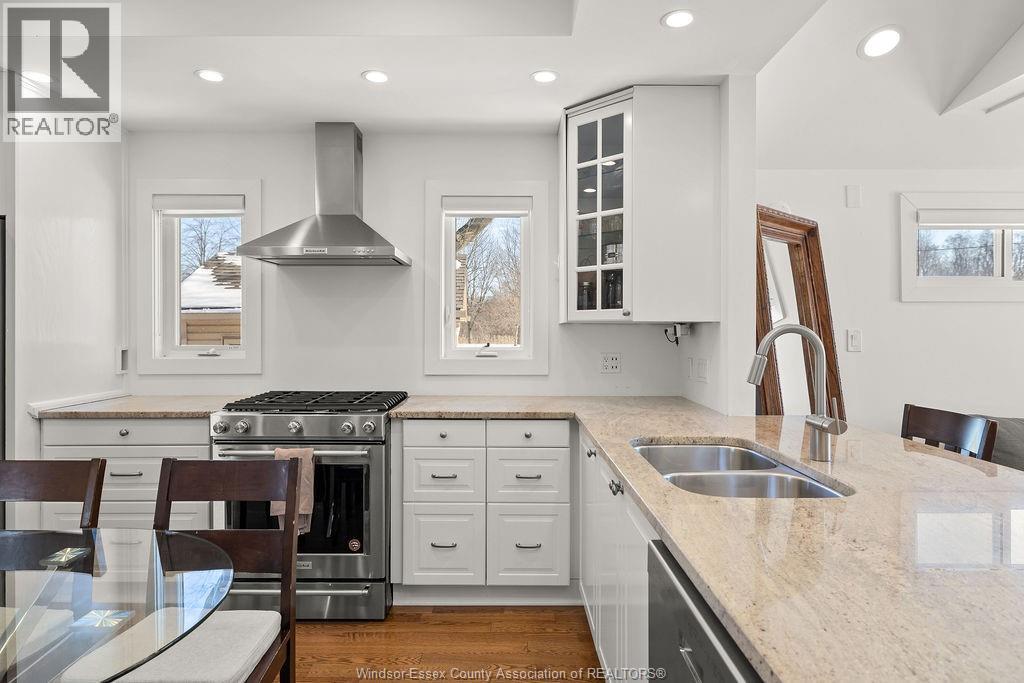 1490 Morton, Lasalle, Ontario N9J 3S9 - Photo 11 - 26003043