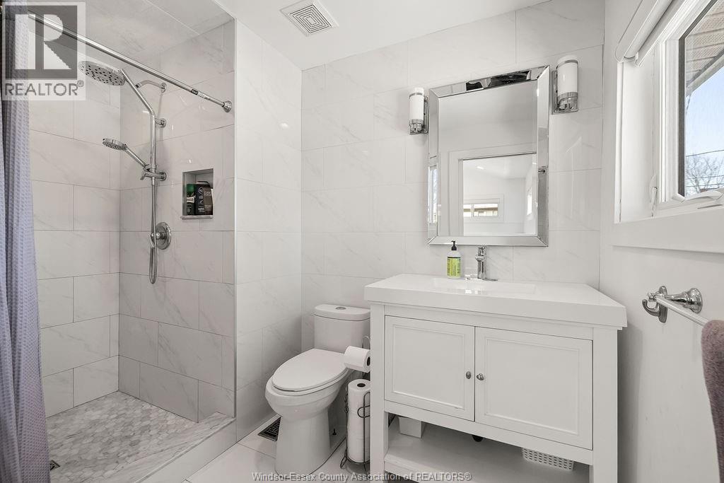 1490 Morton, Lasalle, Ontario N9J 3S9 - Photo 18 - 26003043