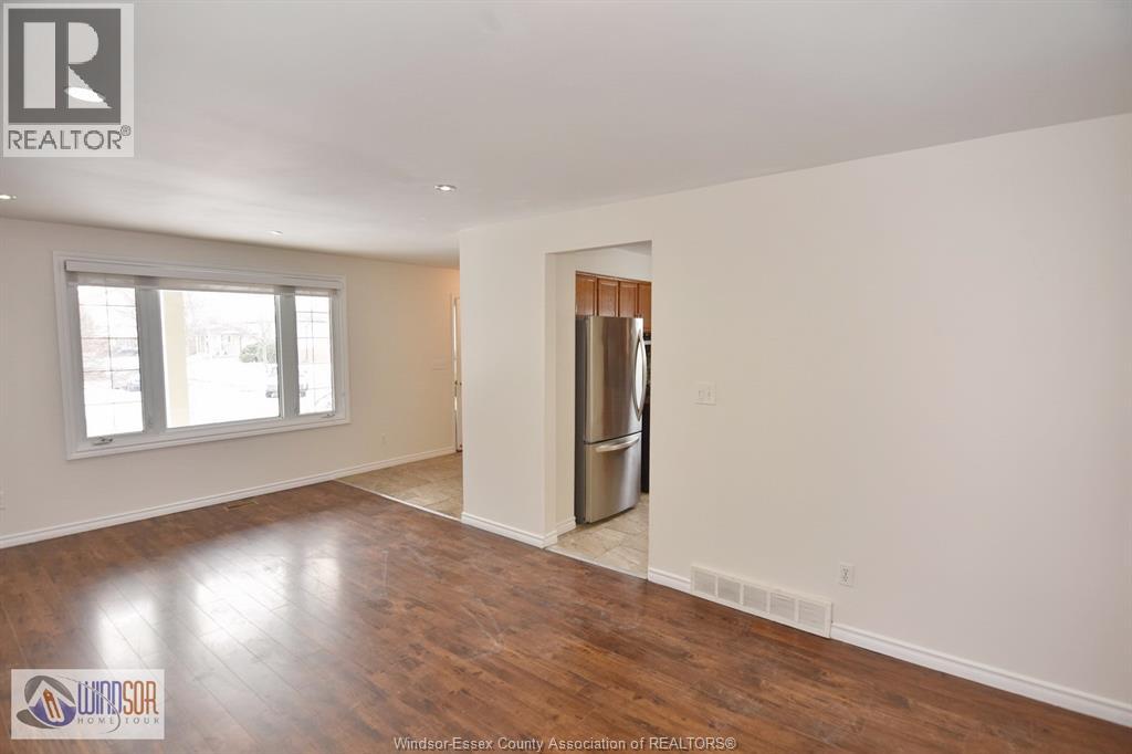 1469 Azalia Crescent, Windsor, Ontario  N8W 5C4 - Photo 10 - 26003042
