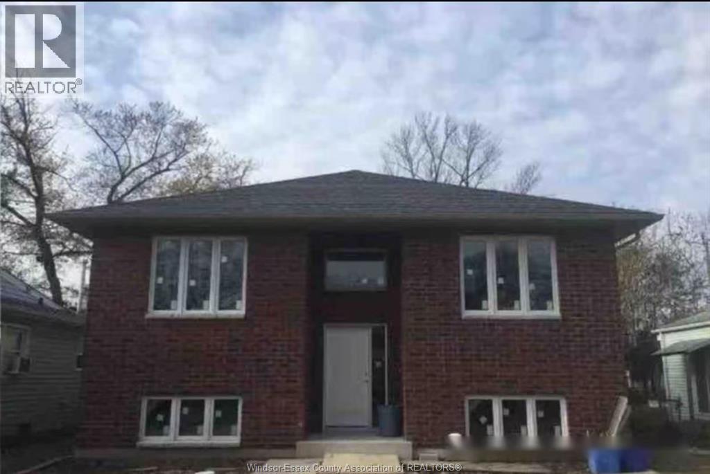 MLS# 26002762: 475 JOSEPHINE, Windsor, Canada