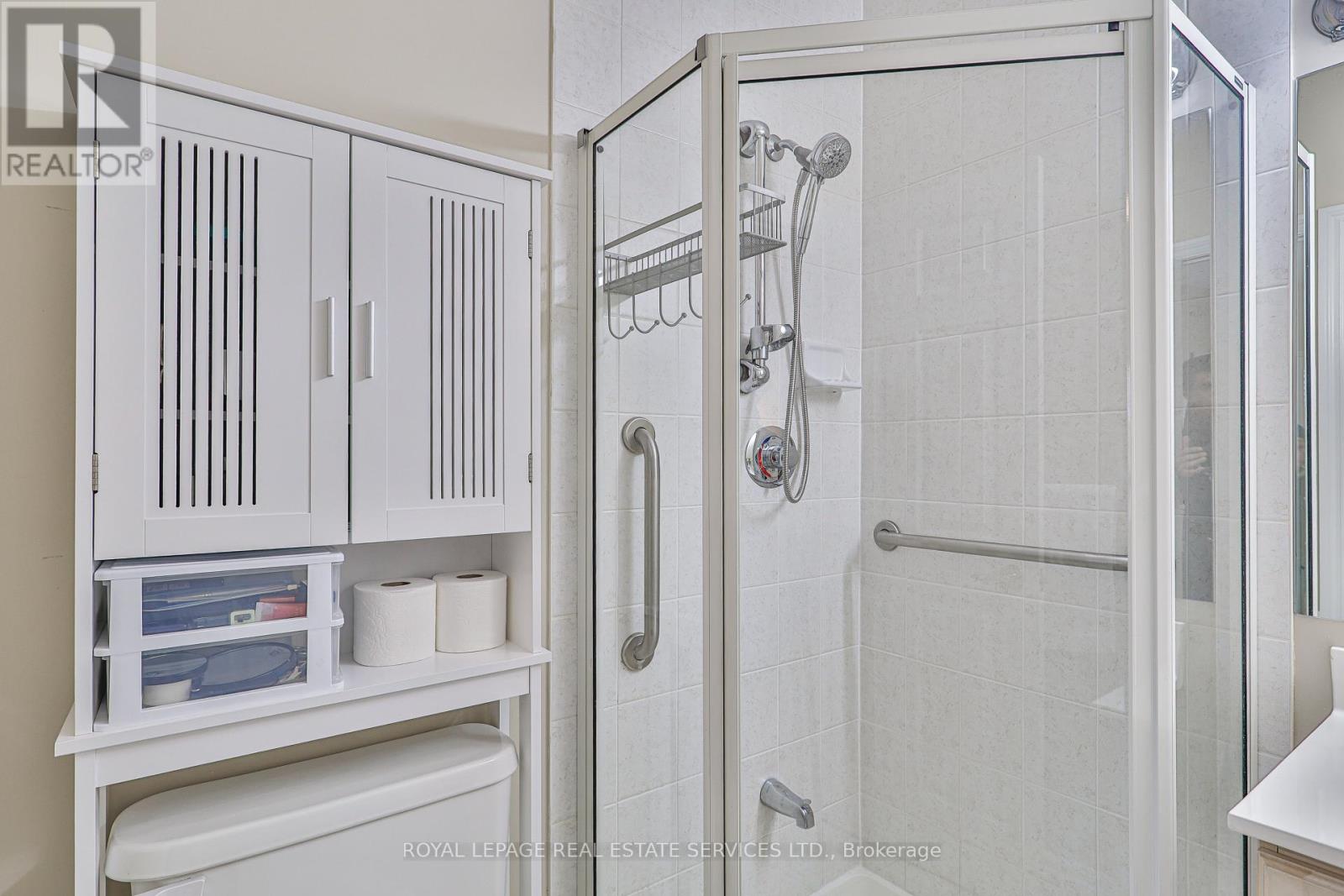 303 - 33 Wallace Street, Vaughan (West Woodbridge), Ontario  L4L 2P2 - Photo 21 - N12769894