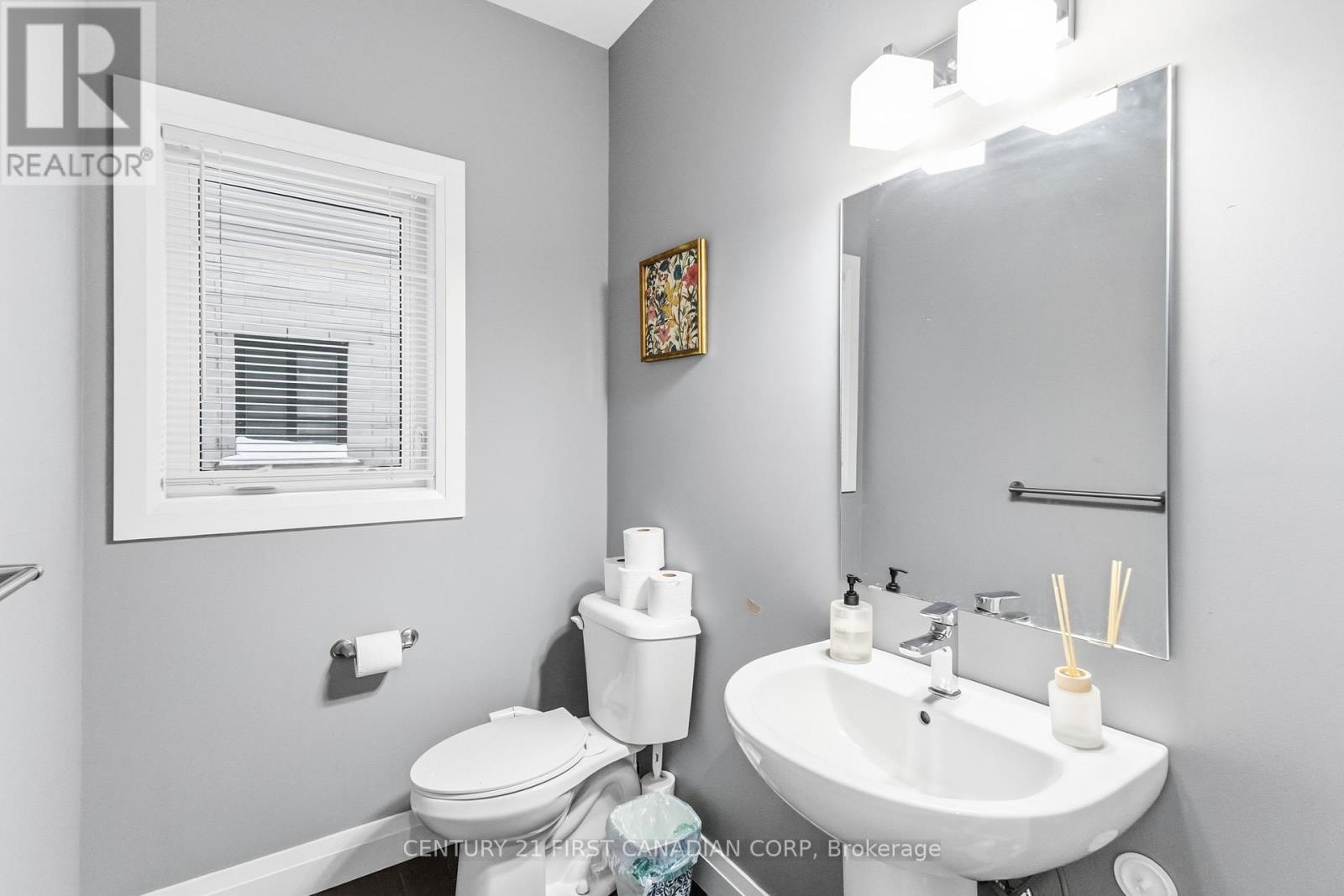 2382 Wickerson Road, London South, Ontario  N6K 4R6 - Photo 22 - X12778850