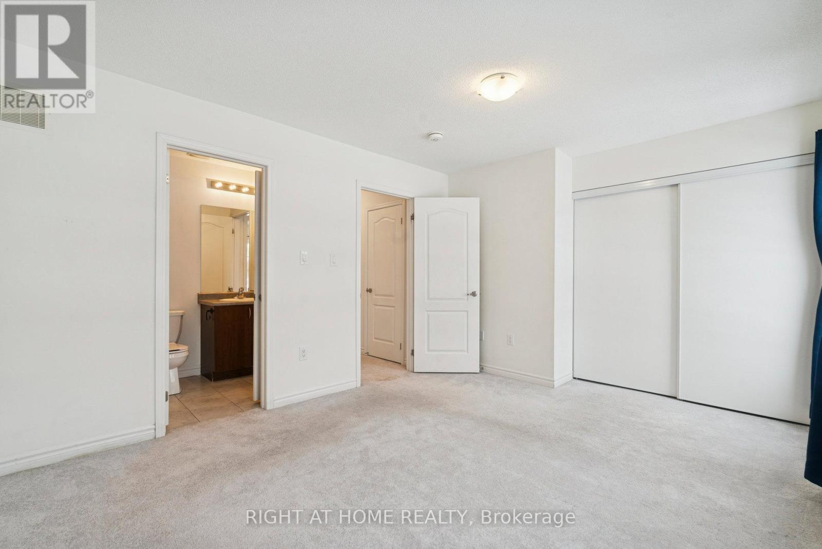 46 Village Gate Drive, Wasaga Beach, Ontario  L9Z 0J7 - Photo 24 - S12778578