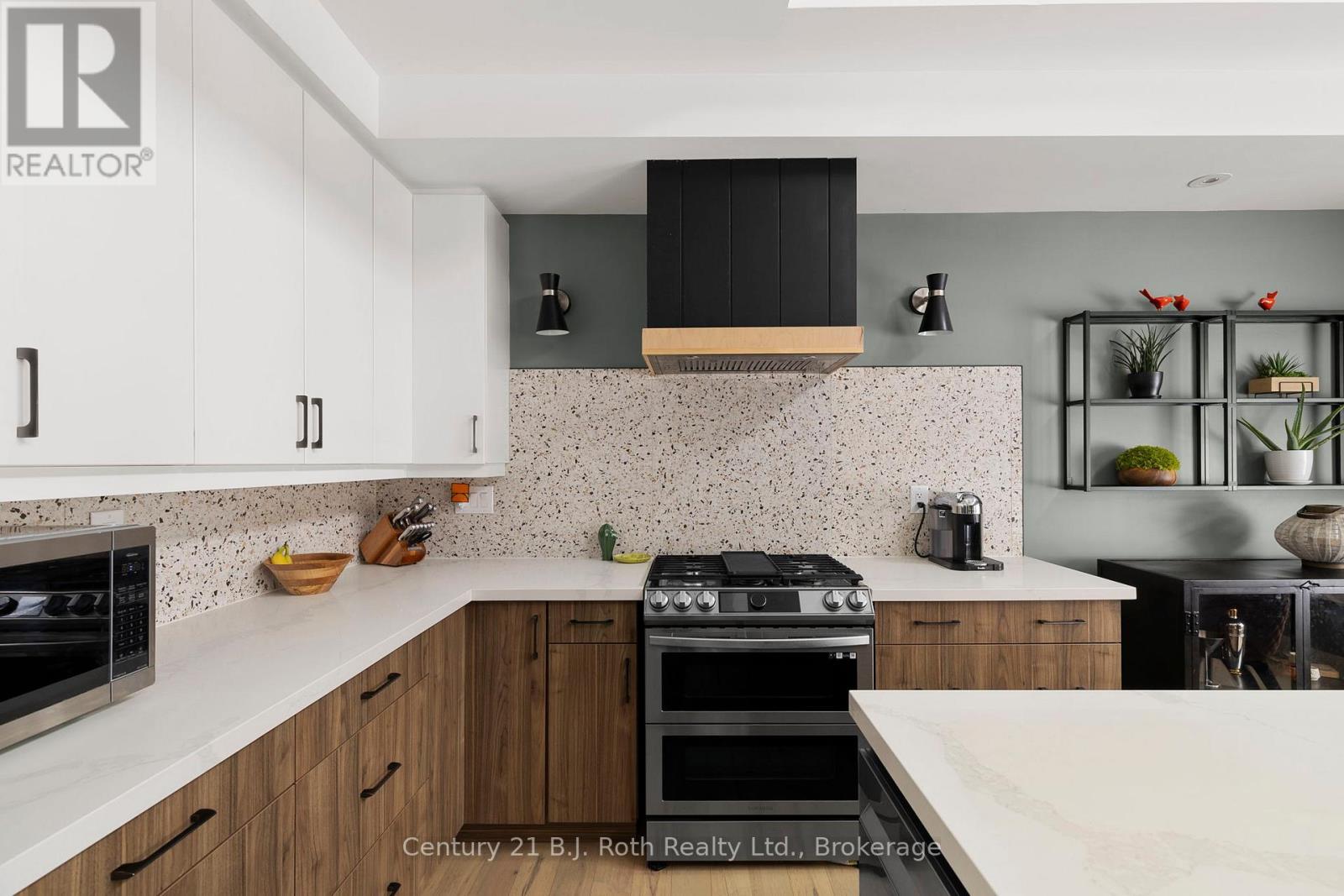 34 Ruby Crescent, Orillia, Ontario  L3V 8M3 - Photo 10 - S12778936