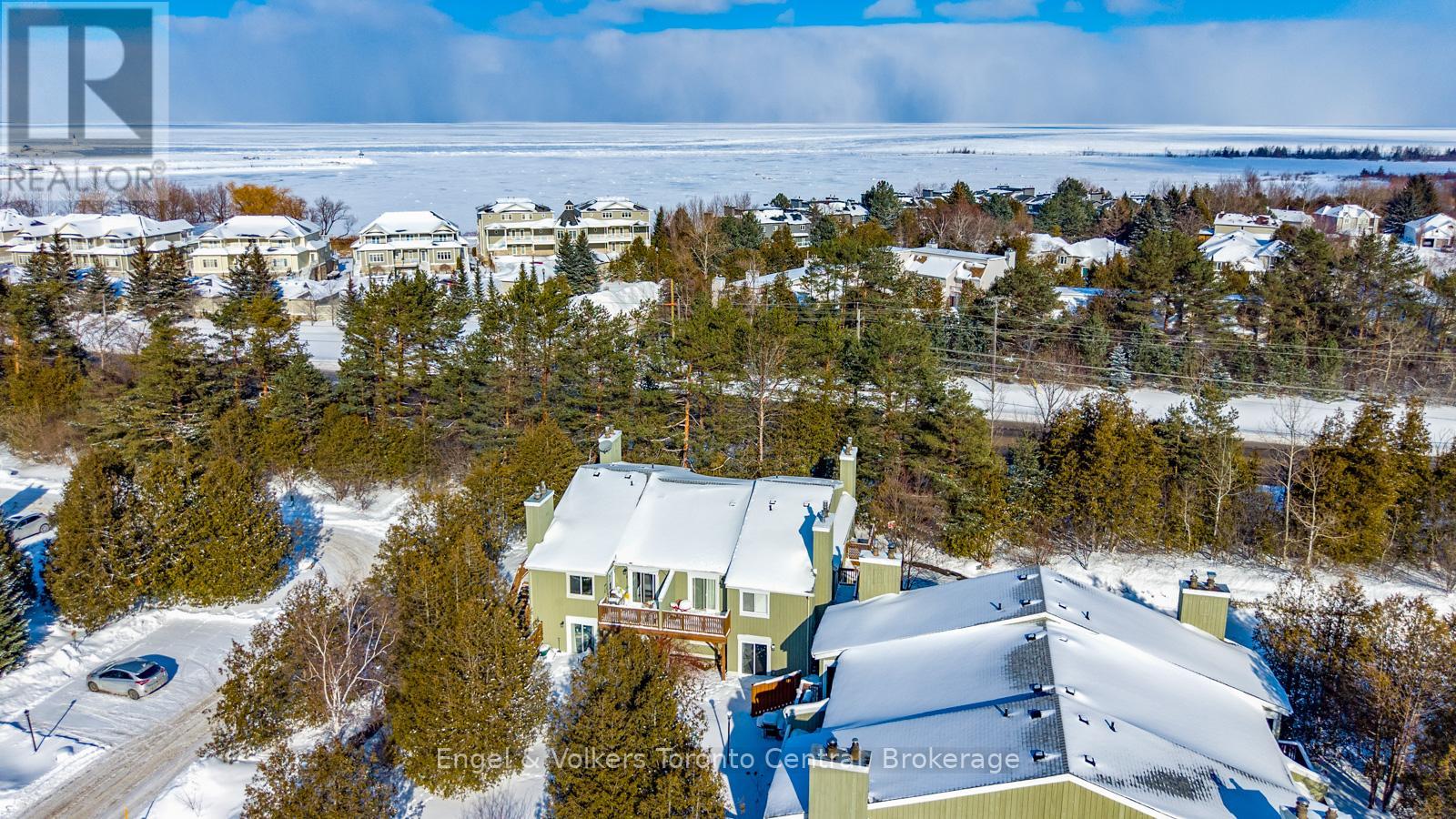 22 - 15 Dawson Drive, Collingwood, Ontario  L9Y 5B4 - Photo 2 - S12779038