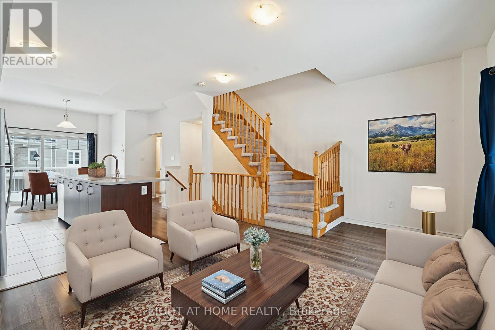 46 Village Gate Drive, Wasaga Beach, Ontario  L9Z 0J7 - Photo 11 - S12778578