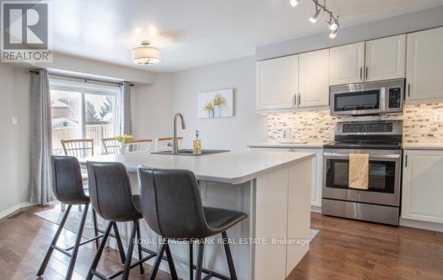 69 Guildwood Drive, Clarington (Bowmanville), Ontario  L1C 5C7 - Photo 11 - E12779160