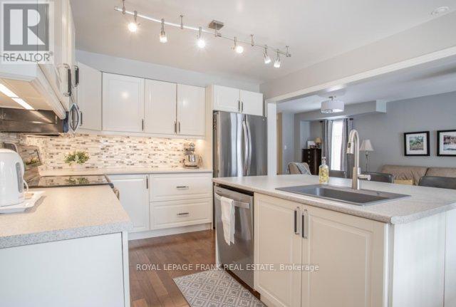 69 Guildwood Drive, Clarington (Bowmanville), Ontario  L1C 5C7 - Photo 12 - E12779160