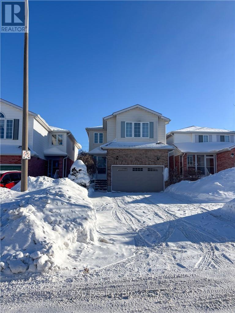 303 Bankside Drive, Kitchener, Ontario  N2N 3K3 - Photo 6 - X12778940