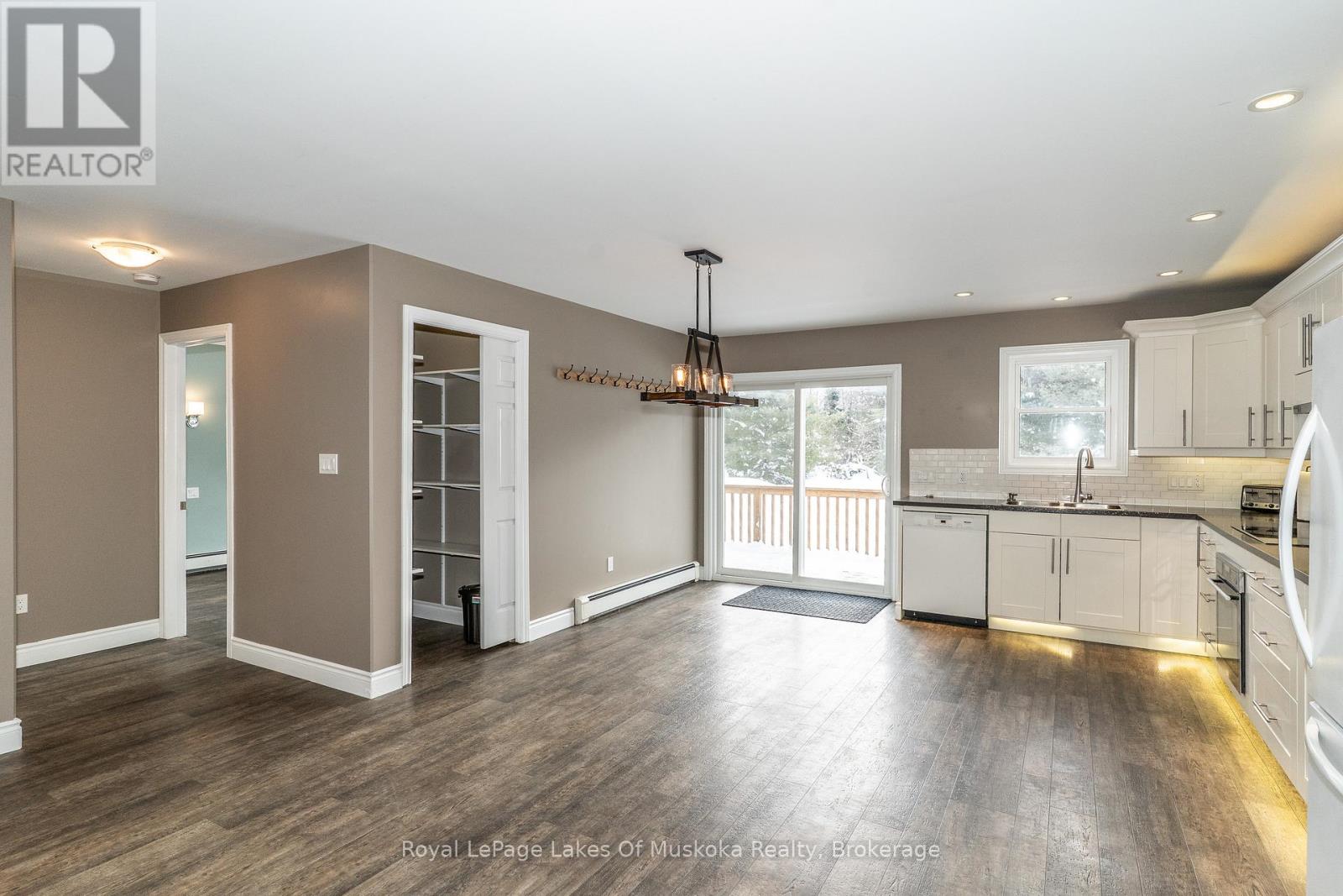 1429 Falkenburg Road, Muskoka Lakes, Ontario  P1L 1X4 - Photo 6 - X12778946