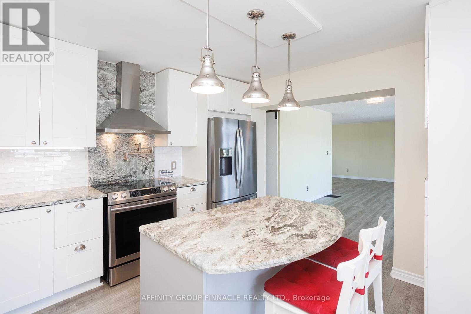 14 Oriole Road, Kawartha Lakes (Fenelon Falls), Ontario  K0M 1N0 - Photo 29 - X12778964