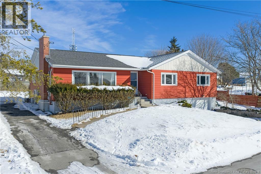 6 Duchess Street, Saint John, New Brunswick  E2M 2T7 - Photo 3 - NB133346