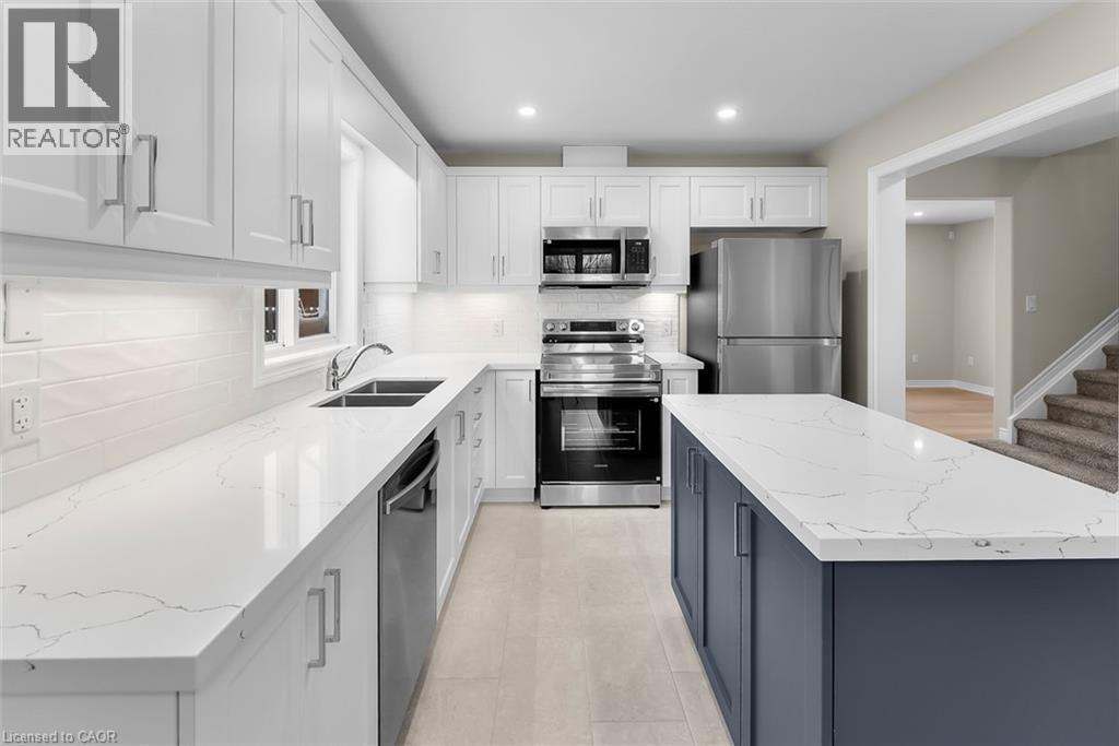 8329 Atack Court, Niagara Falls, Ontario  L2H 3N4 - Photo 11 - 40801966