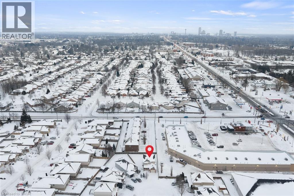 8329 Atack Court, Niagara Falls, Ontario  L2H 3N4 - Photo 46 - 40801966