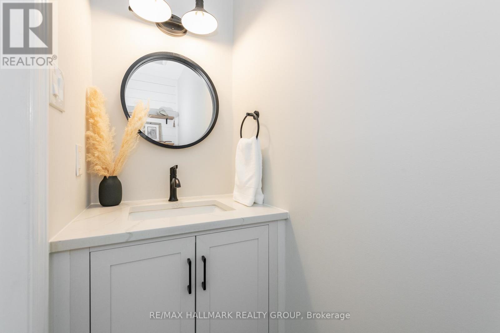 70 Melanie Crescent, Ottawa, Ontario  K2L 2J8 - Photo 21 - X12779000