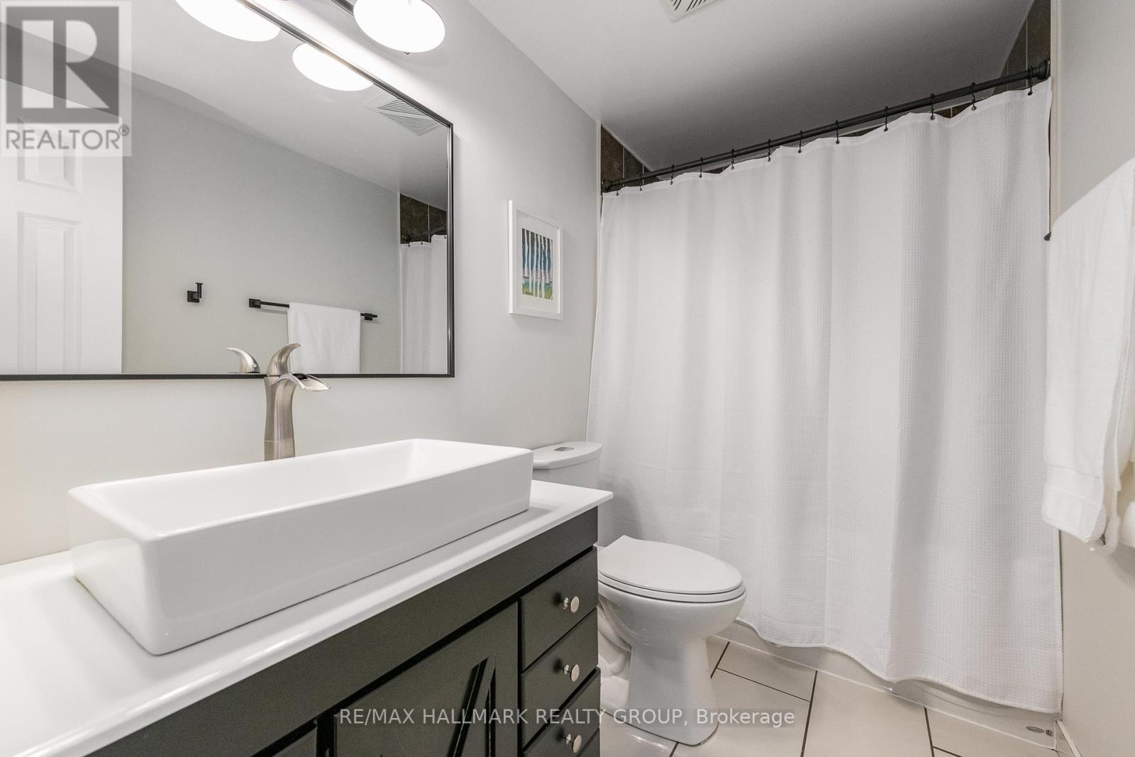 70 Melanie Crescent, Ottawa, Ontario  K2L 2J8 - Photo 33 - X12779000