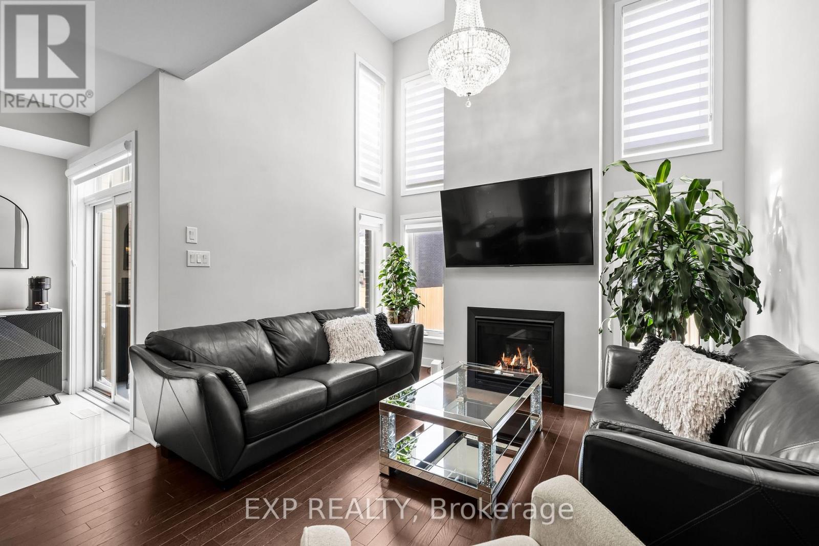 335 Wabasso Lane, Ottawa, Ontario  K1T 0T2 - Photo 7 - X12779052