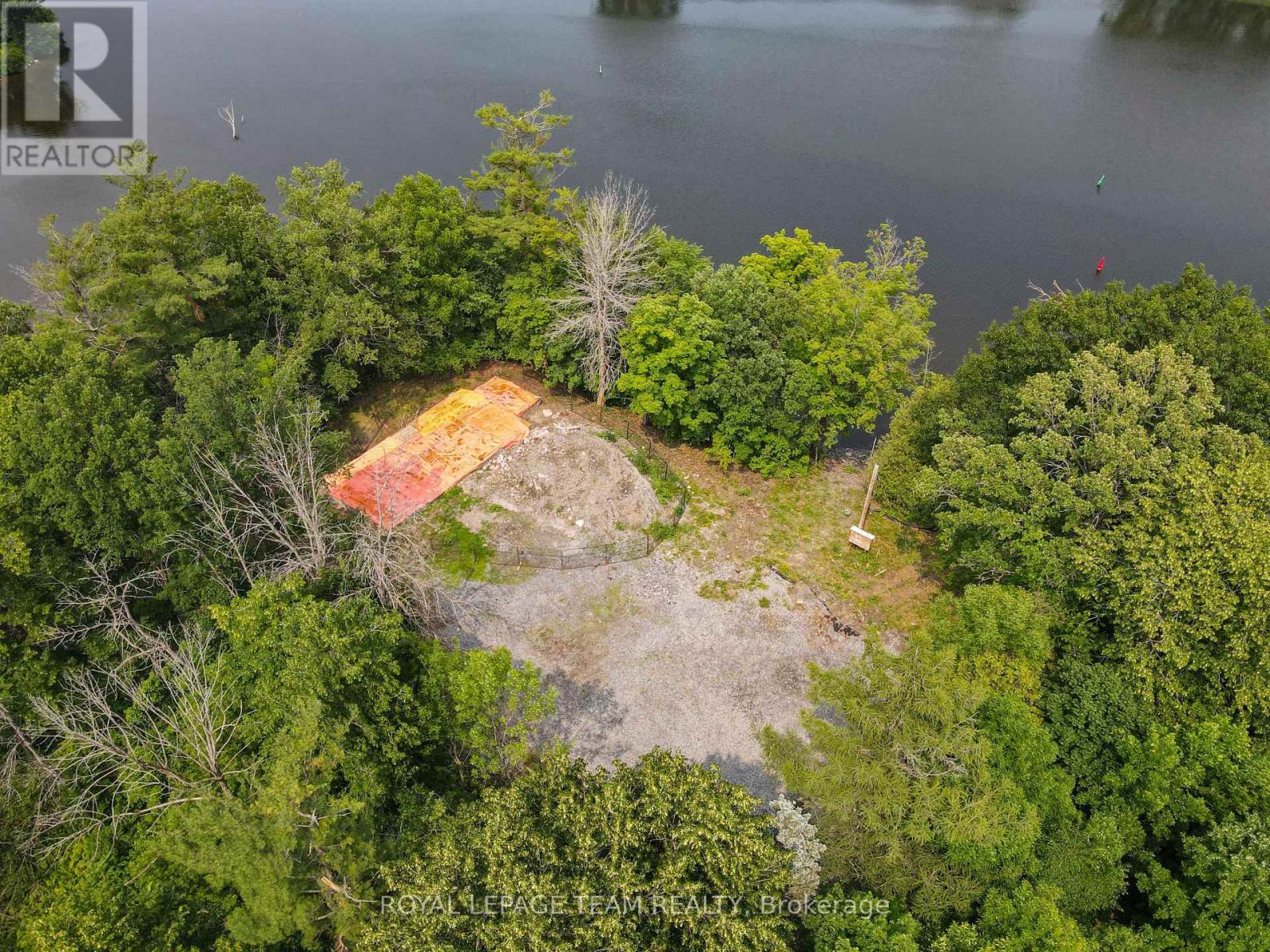 3651 Prince Of Wales Drive, Ottawa, Ontario  K2C 3H2 - Photo 12 - X12779066