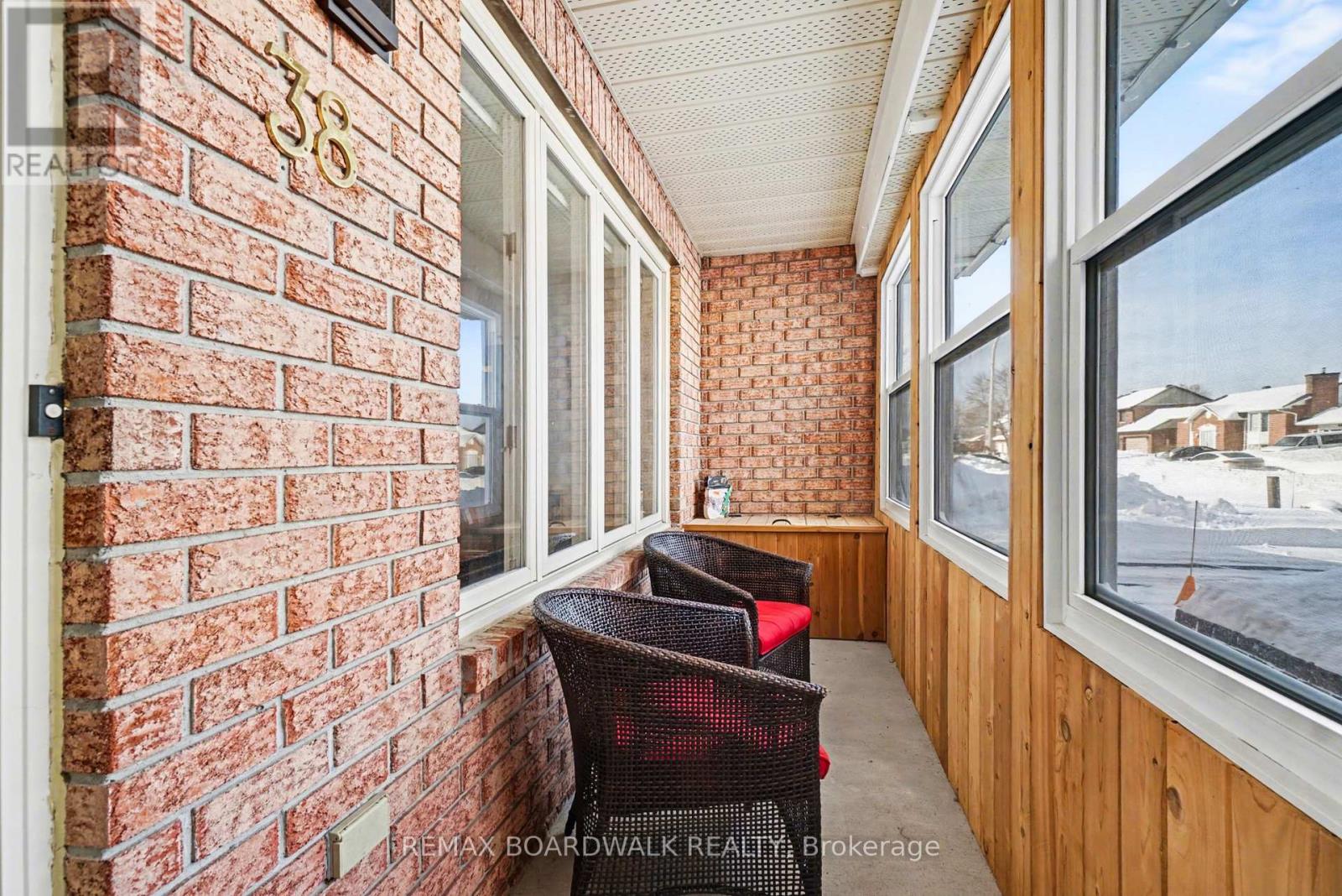 38 Lapointe Boulevard, Russell, Ontario  K0A 1W0 - Photo 4 - X12779080