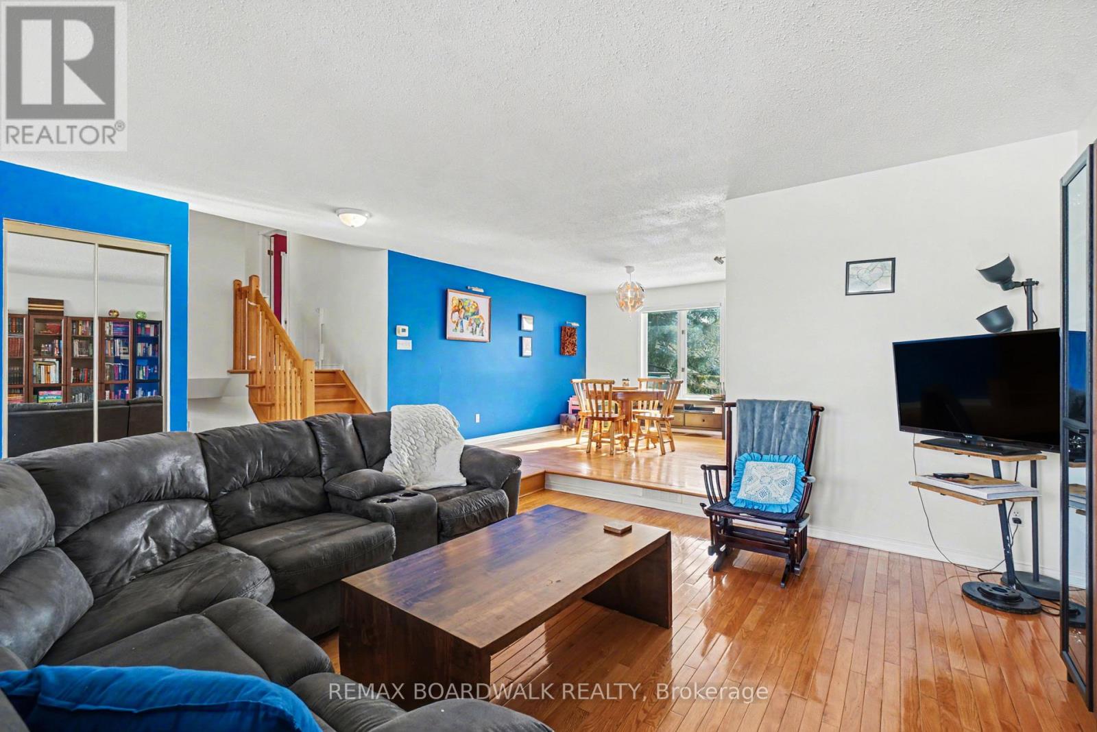 38 Lapointe Boulevard, Russell, Ontario  K0A 1W0 - Photo 5 - X12779080