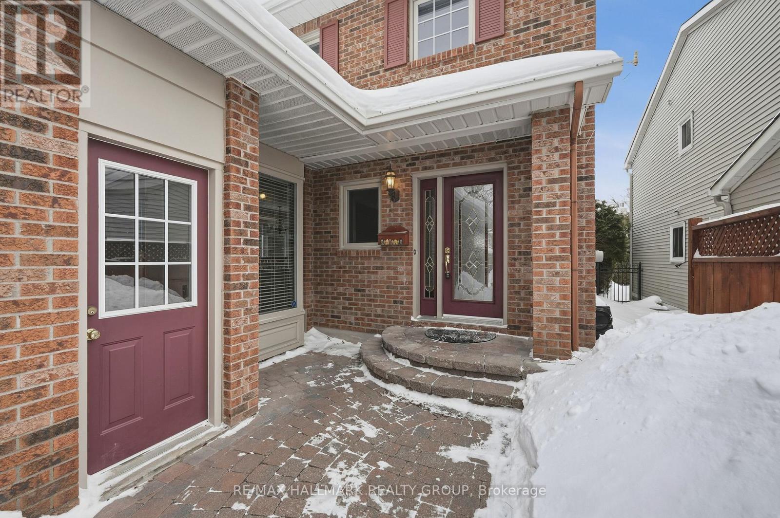 6066 Meadowhill Crescent, Ottawa, Ontario  K1C 5R9 - Photo 2 - X12779108