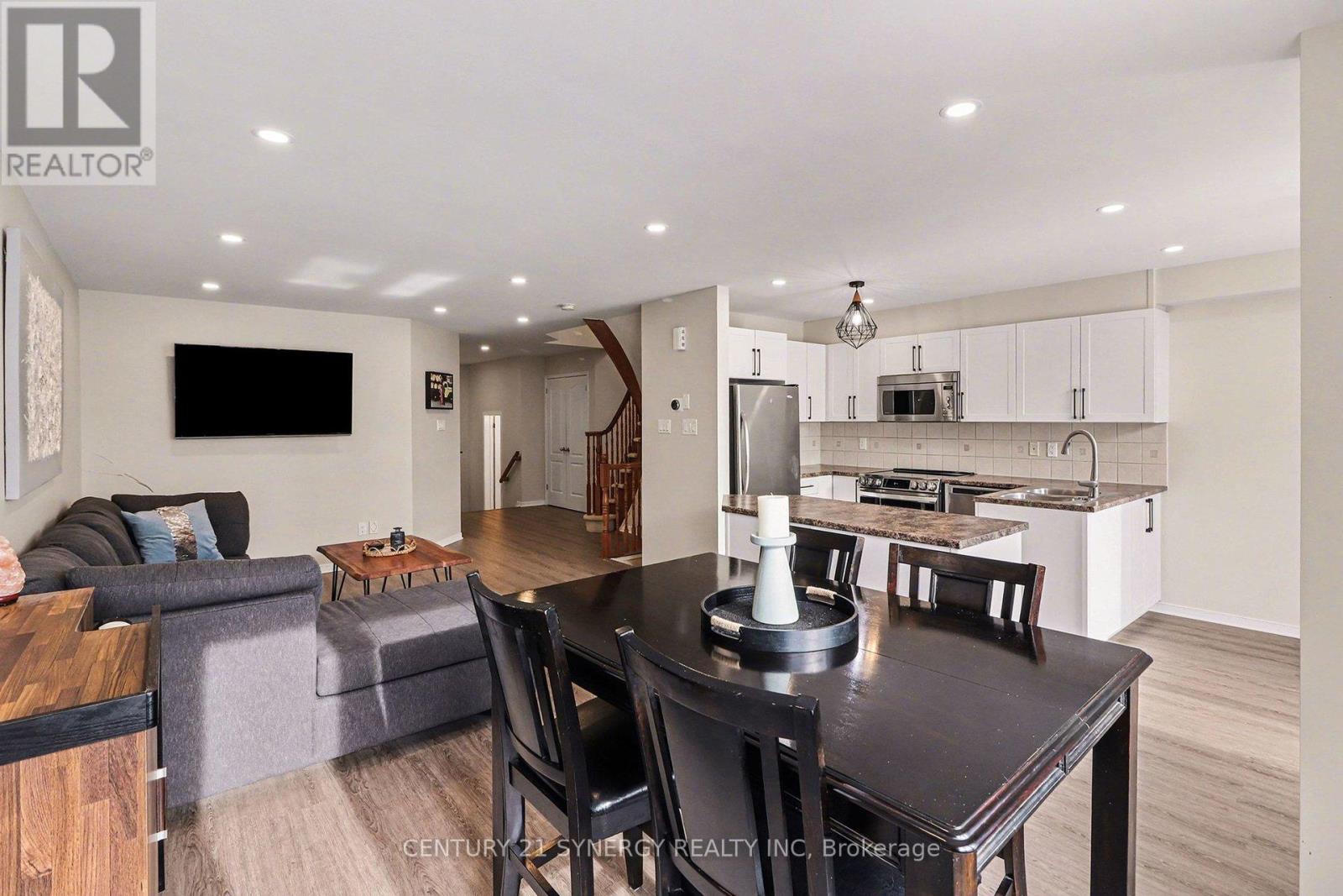 322 Selene Way, Ottawa, Ontario  K4A 0G7 - Photo 8 - X12779126